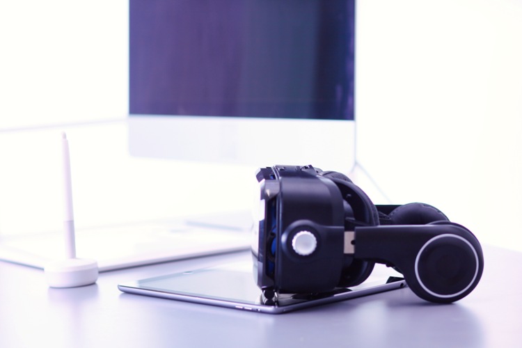 The Best Gadgets in the World for Remote Work in 2025